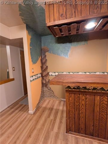 1501 Susan Road, South Charleston, WV 25303