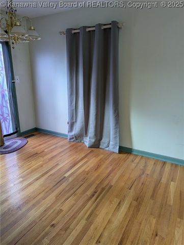 1501 Susan Road, South Charleston, WV 25303