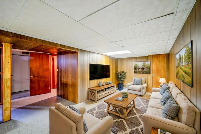 14557 Michigan Boulevard, Allen Park, MI 48101