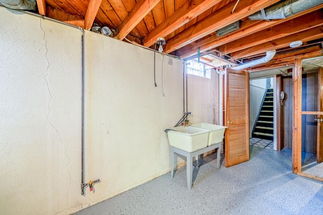 14557 Michigan Boulevard, Allen Park, MI 48101