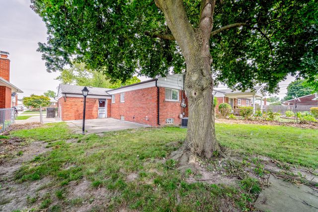 14557 Michigan Boulevard, Allen Park, MI 48101