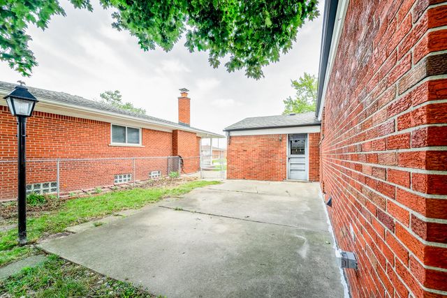 14557 Michigan Boulevard, Allen Park, MI 48101