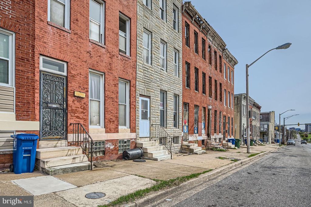 1620 W FRANKLIN ST, Baltimore, MD 21223