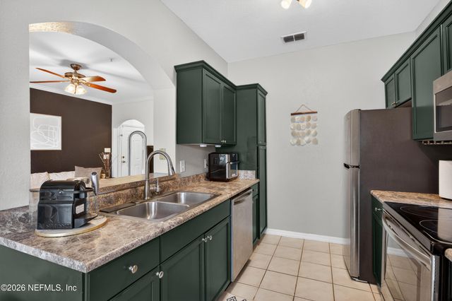 10961 BURNT MILL Road 1524, Jacksonville, FL 32256