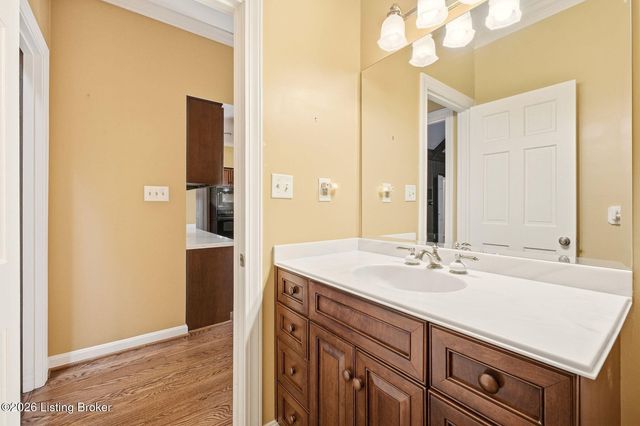 5224 Moccasin Trail, Louisville, KY 40207