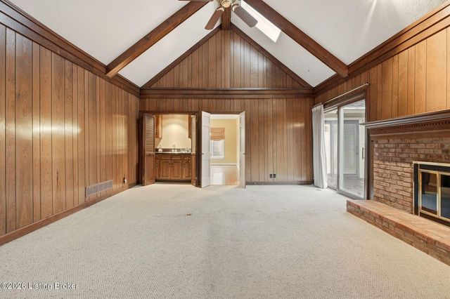 5224 Moccasin Trail, Louisville, KY 40207