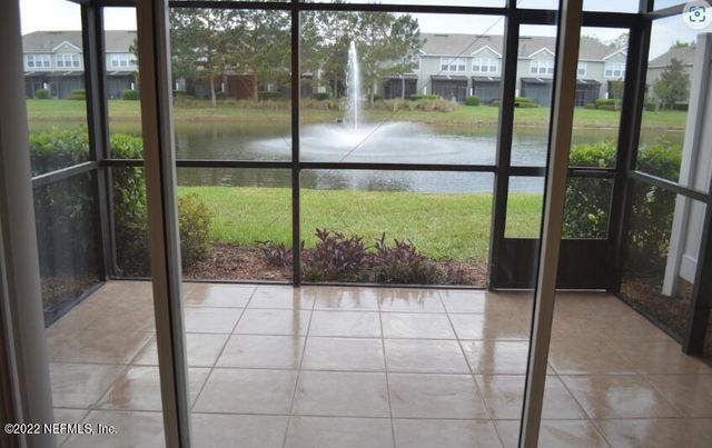 7486 RED CRANE Lane, Jacksonville, FL 32256