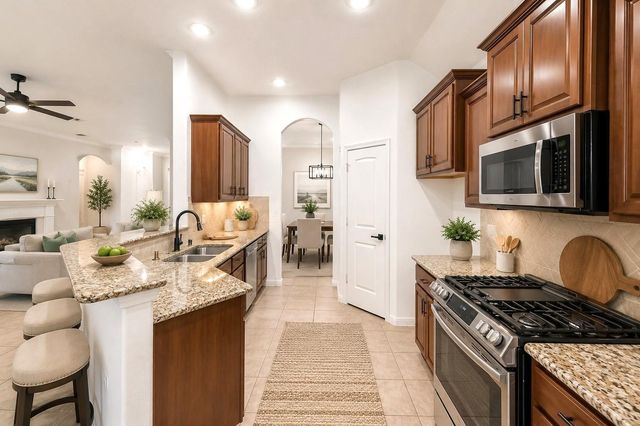 106 Winslow Hill Place, Montgomery, TX 77316