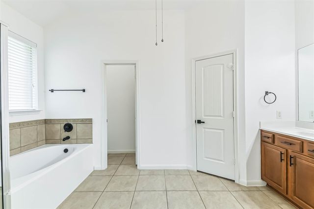 106 Winslow Hill Place, Montgomery, TX 77316