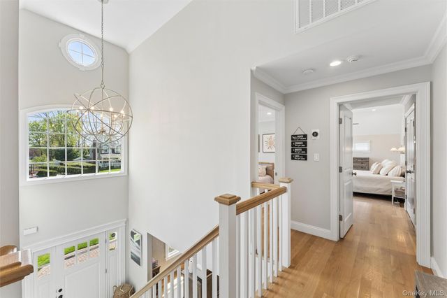 1989 Carman Court, Merrick, NY 11566