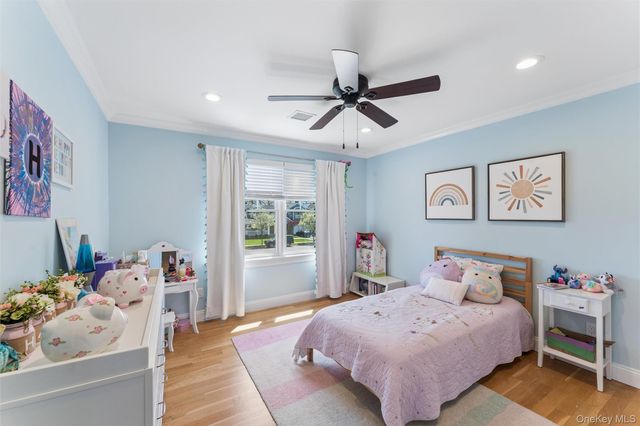 1989 Carman Court, Merrick, NY 11566