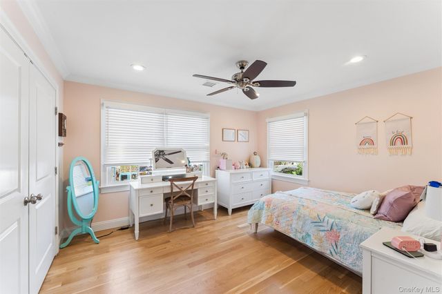 1989 Carman Court, Merrick, NY 11566