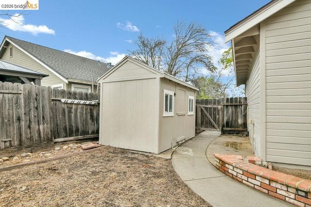 5041 Claremont Ct, Oakley, CA 94561