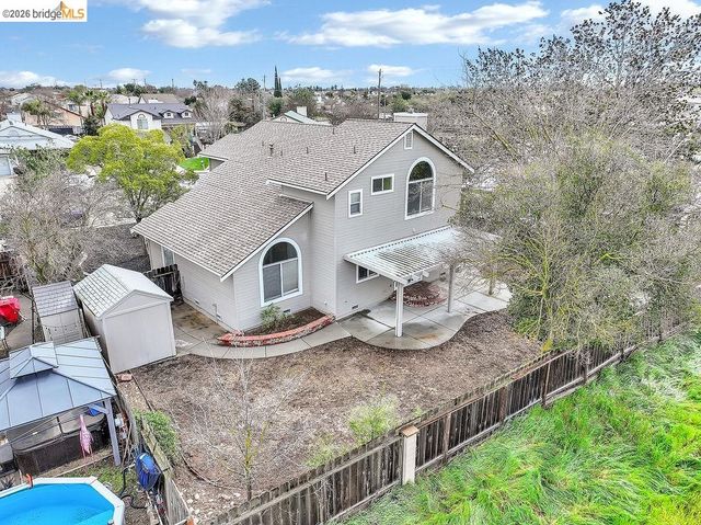 5041 Claremont Ct, Oakley, CA 94561