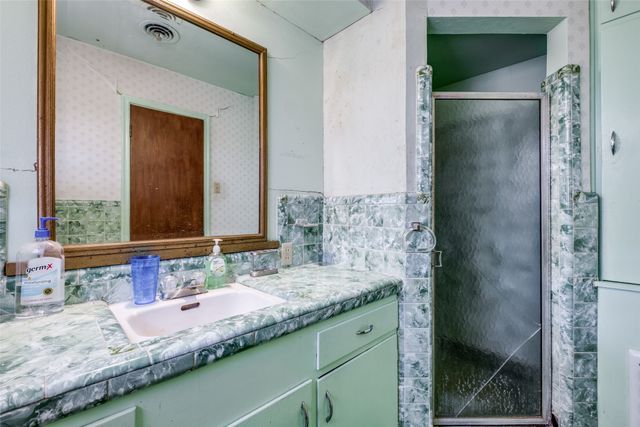 11062 Milhof Drive, Dallas, TX 75228