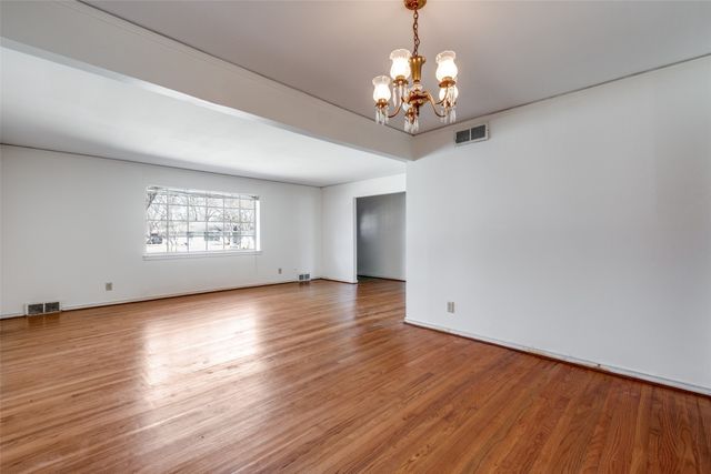 11062 Milhof Drive, Dallas, TX 75228