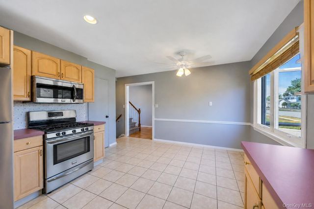 112 Washington Street, Farmingdale, NY 11735