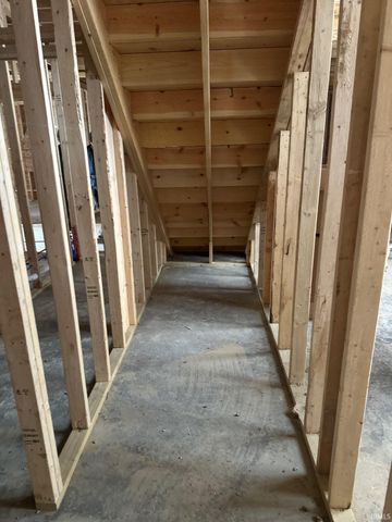 5173 Meadowlark Lane, Woodburn, IN 46797