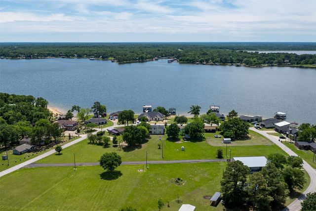 16030 Saint Paul Drive, Caney City, TX 75148
