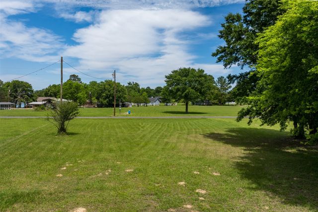 16030 Saint Paul Drive, Caney City, TX 75148