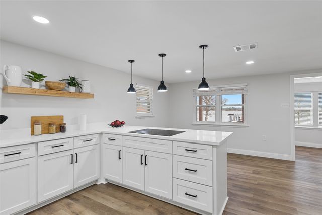 16030 Saint Paul Drive, Caney City, TX 75148