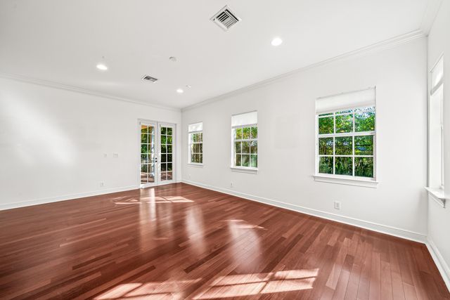 1063 E Heritage Club Circle, Delray Beach, FL 33483