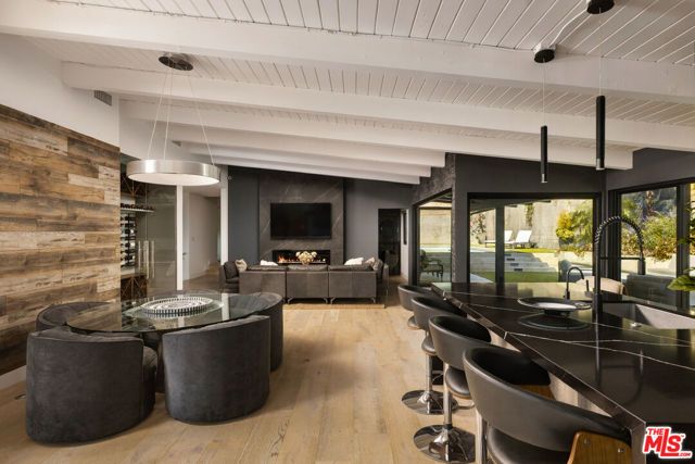 344 Arno Way, Pacific Palisades (los Angeles), CA 90272