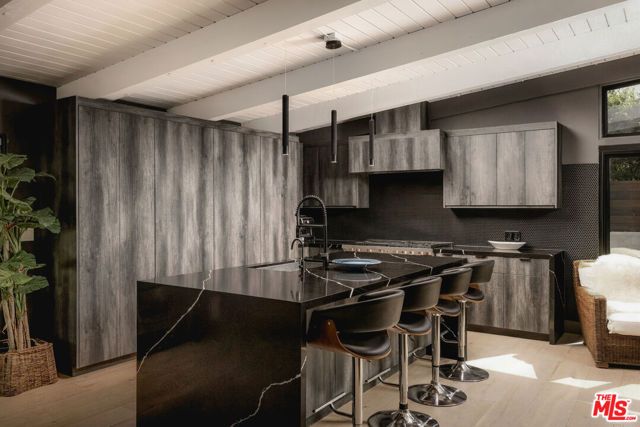 344 Arno Way, Pacific Palisades (los Angeles), CA 90272