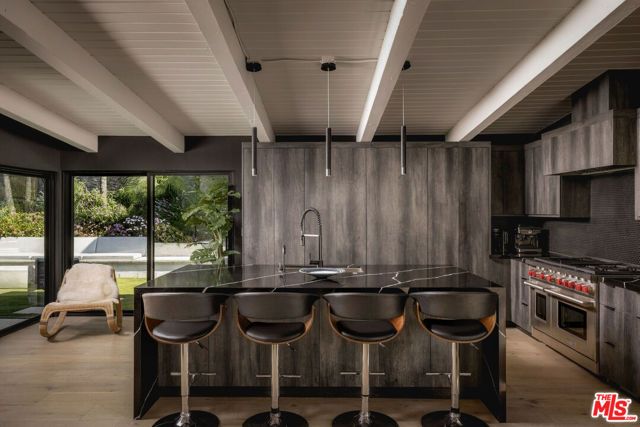 344 Arno Way, Pacific Palisades (los Angeles), CA 90272