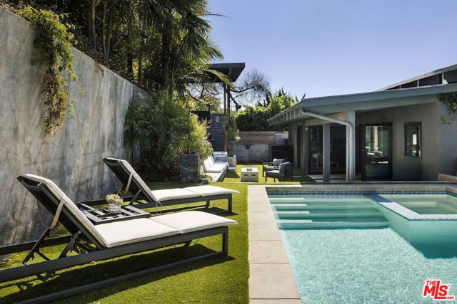 344 Arno Way, Pacific Palisades (los Angeles), CA 90272