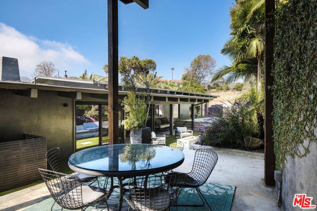 344 Arno Way, Pacific Palisades (los Angeles), CA 90272