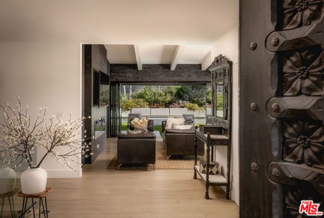 344 Arno Way, Pacific Palisades (los Angeles), CA 90272