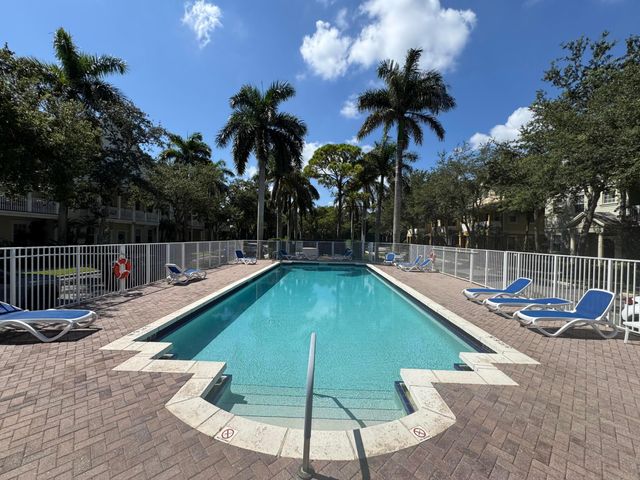 119 BLACK IRONWOOD Road 104, Jupiter, FL 33458