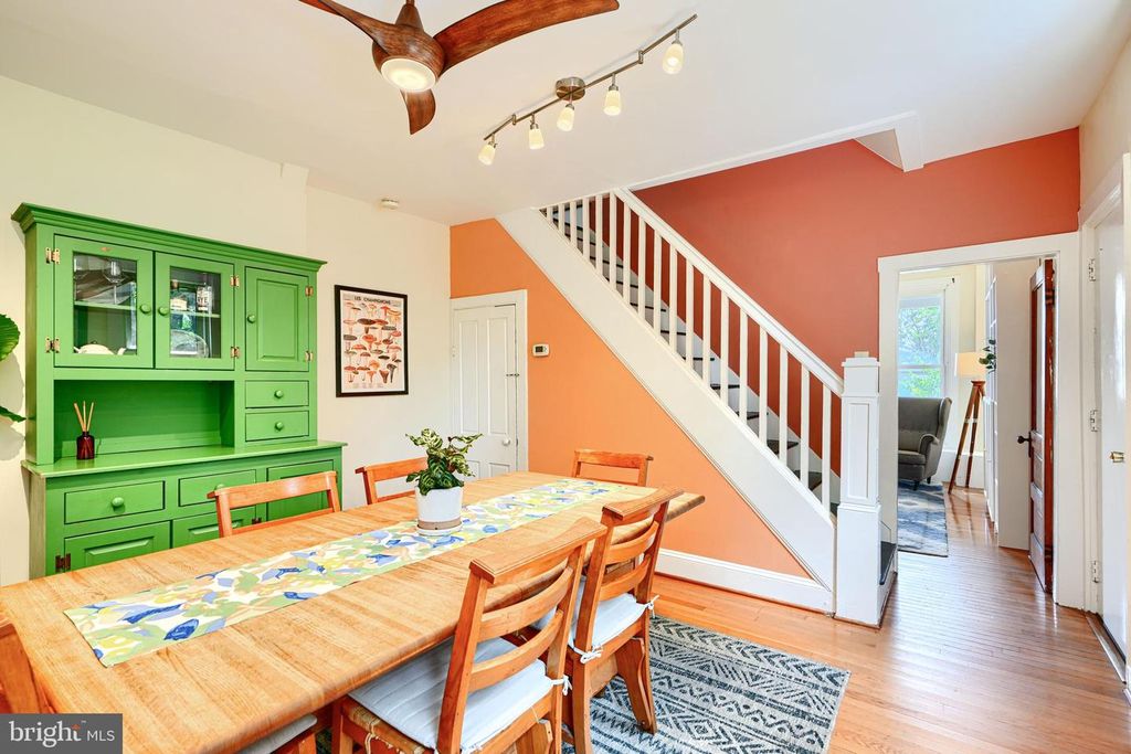 Image 12 of property listing at 1330 MORLING AVE W, Baltimore, MD 21211