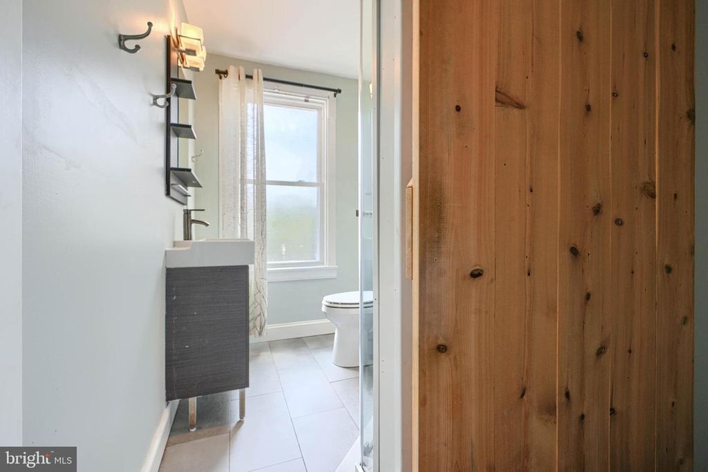 Image 26 of property listing at 1330 MORLING AVE W, Baltimore, MD 21211
