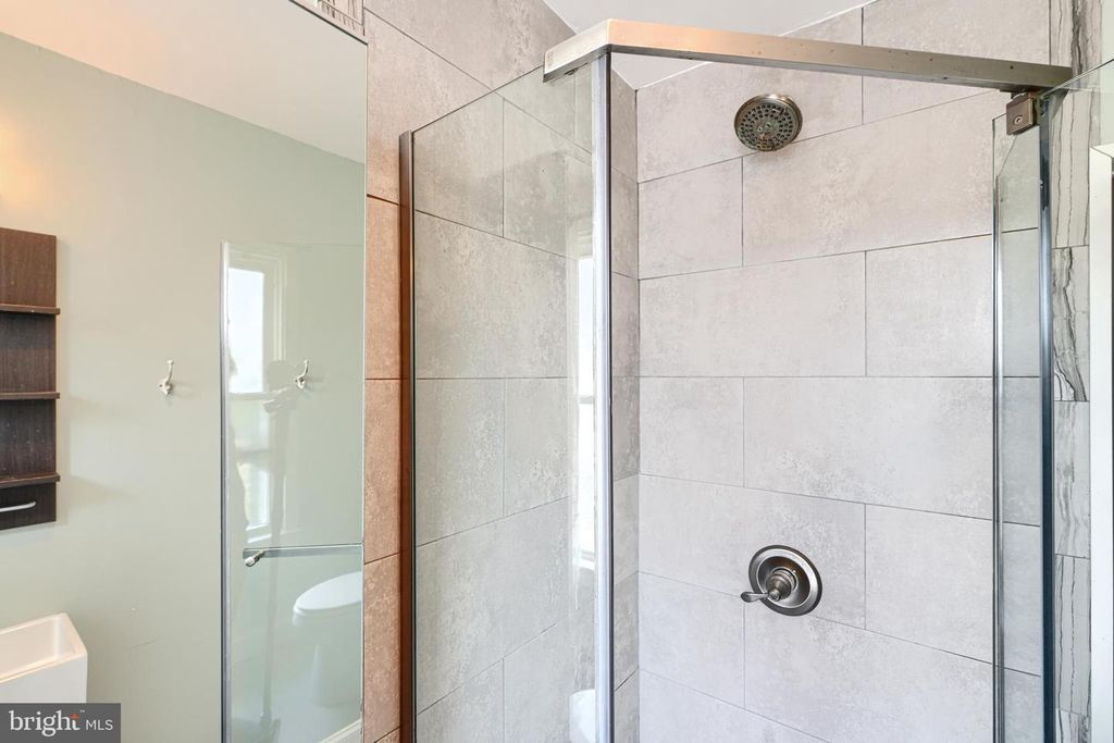 Image 28 of property listing at 1330 MORLING AVE W, Baltimore, MD 21211