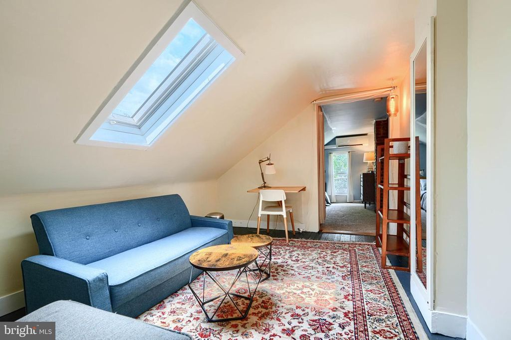 Image 42 of property listing at 1330 MORLING AVE W, Baltimore, MD 21211