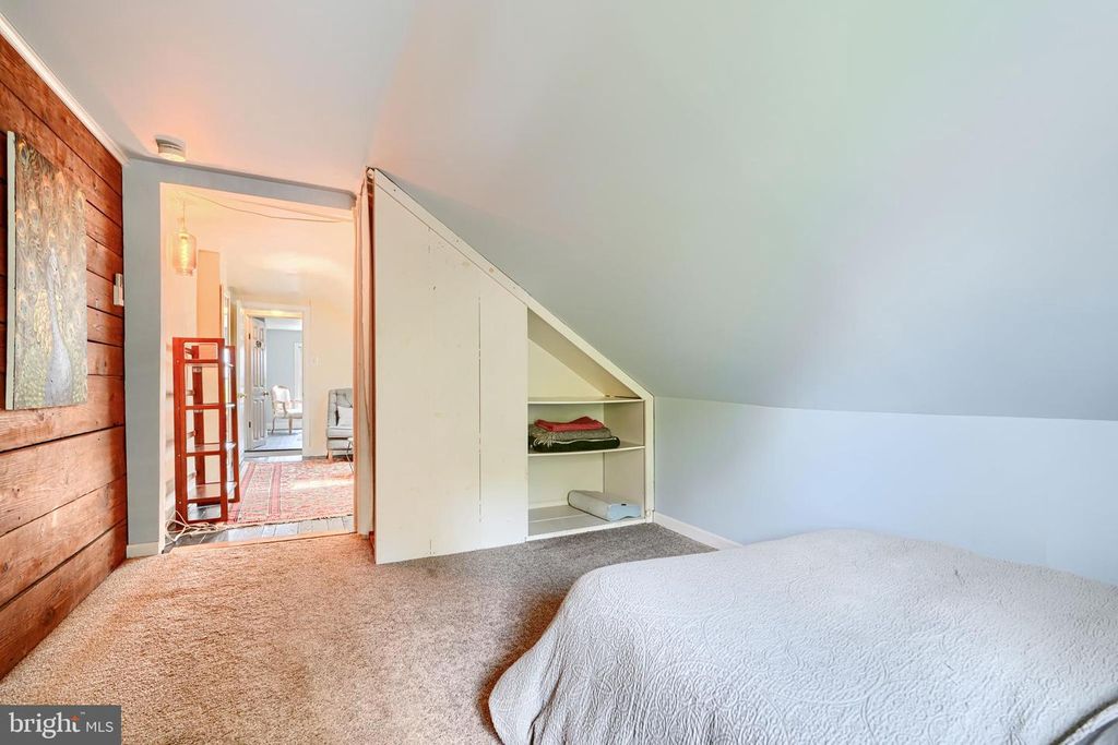 Image 45 of property listing at 1330 MORLING AVE W, Baltimore, MD 21211