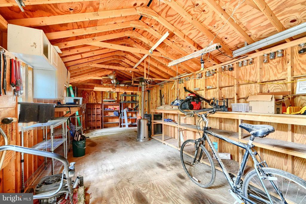 Image 60 of property listing at 1330 MORLING AVE W, Baltimore, MD 21211
