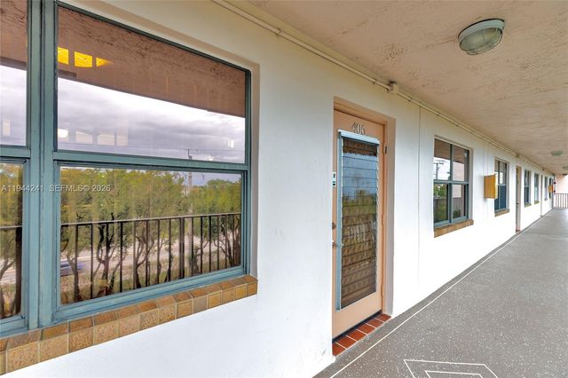 2981 N Nob Hill Rd 406, Sunrise, FL 33322