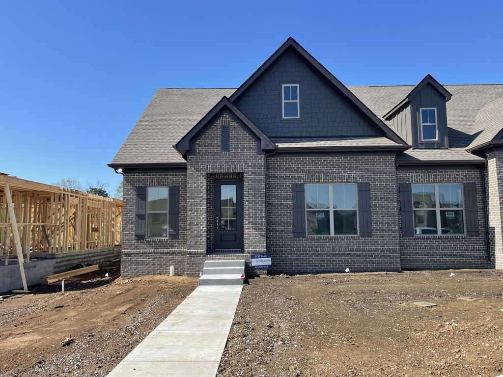 2033 Horseshoe Cir lot 215, Gallatin, TN 37066