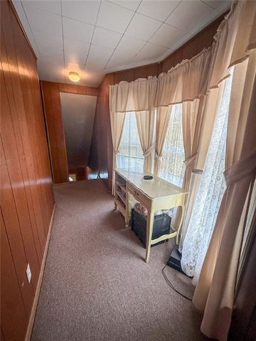 202 Central Ave, Chicora Boro, PA 16025