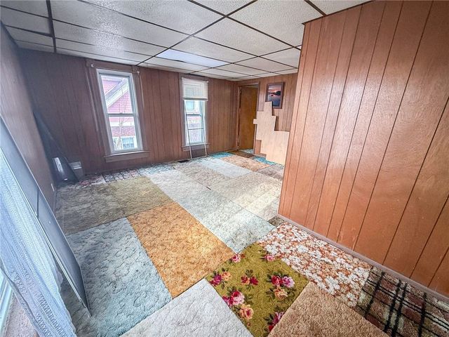 202 Central Ave, Chicora Boro, PA 16025