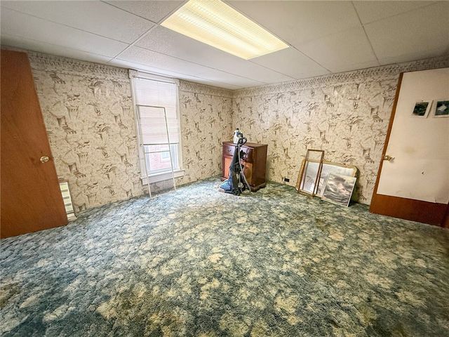 202 Central Ave, Chicora Boro, PA 16025