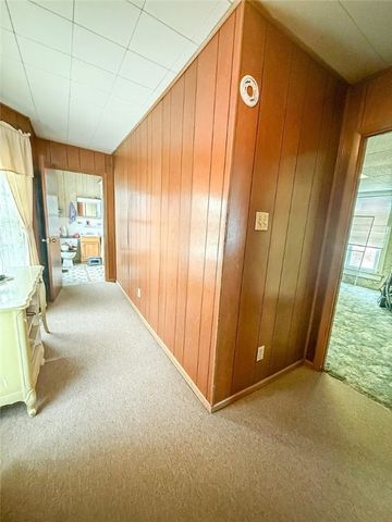 202 Central Ave, Chicora Boro, PA 16025