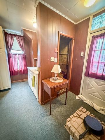 202 Central Ave, Chicora Boro, PA 16025