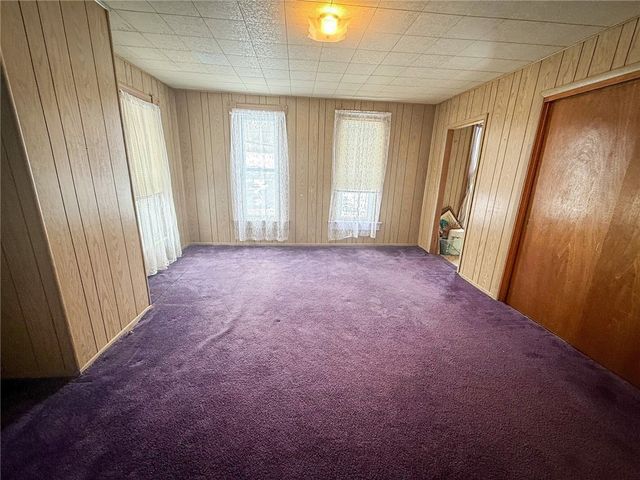 202 Central Ave, Chicora Boro, PA 16025