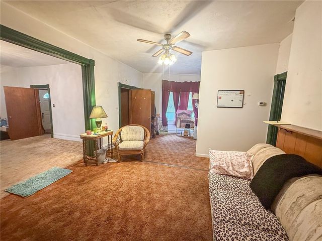 202 Central Ave, Chicora Boro, PA 16025