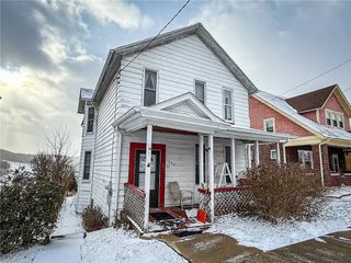 202 Central Ave, Chicora Boro, PA 16025