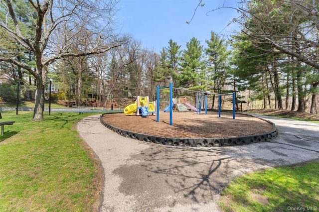 227 Boulder Ridge Road, Scarsdale, NY 10583